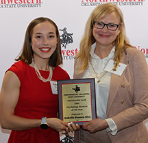 Isabella Bowers, Outstanding Psychology Student - Alva Campus